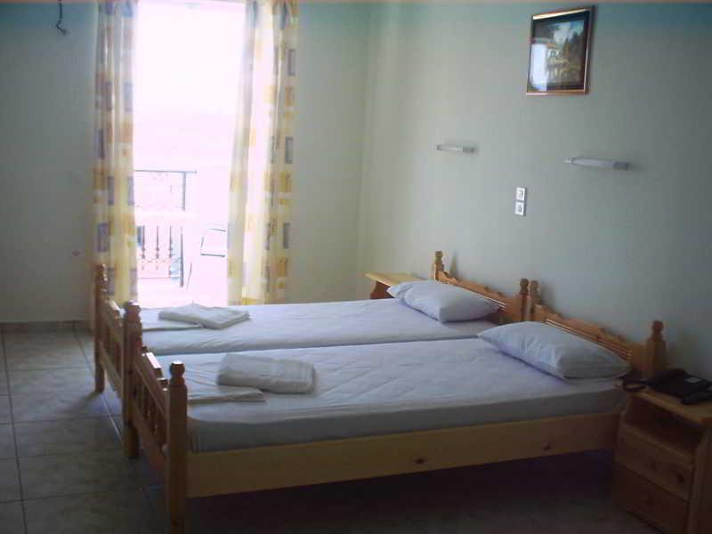 Vossos Hotel Apartments Laganas Eksteriør billede