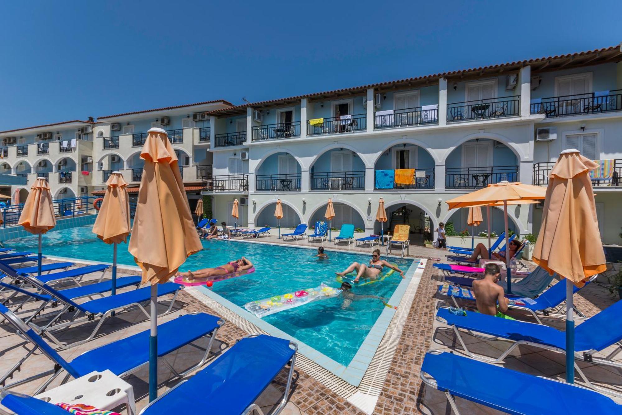 Vossos Hotel Apartments Laganas Eksteriør billede