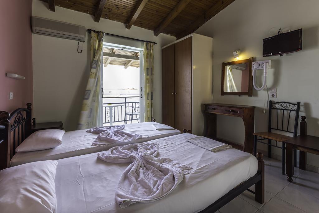 Vossos Hotel Apartments Laganas Eksteriør billede