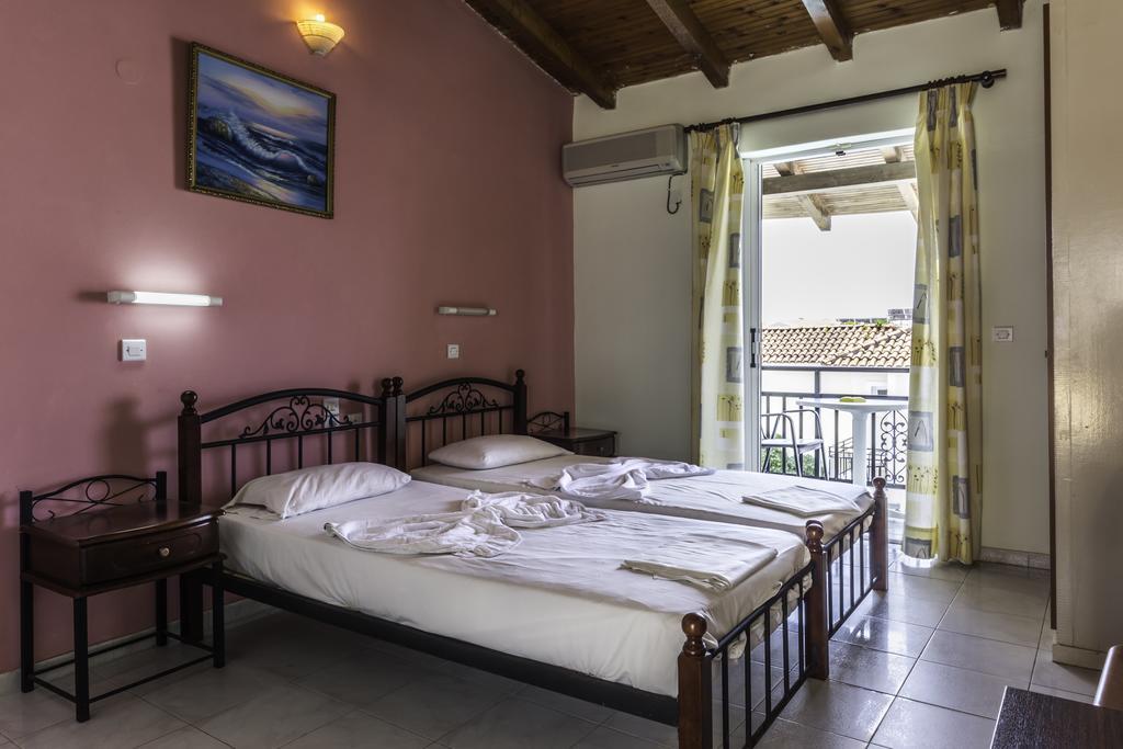 Vossos Hotel Apartments Laganas Eksteriør billede