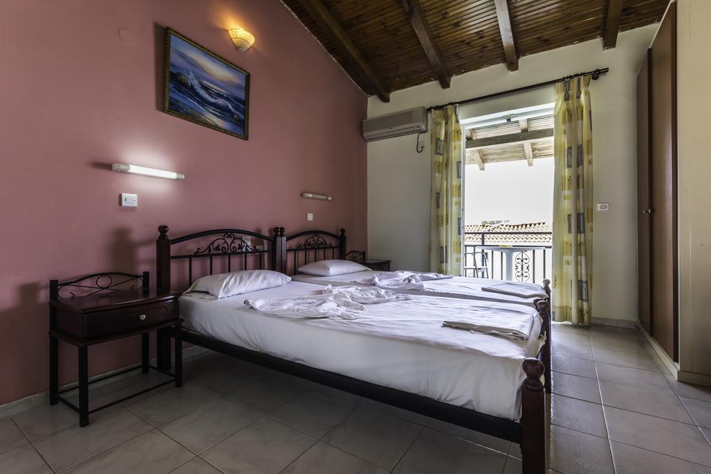 Vossos Hotel Apartments Laganas Eksteriør billede