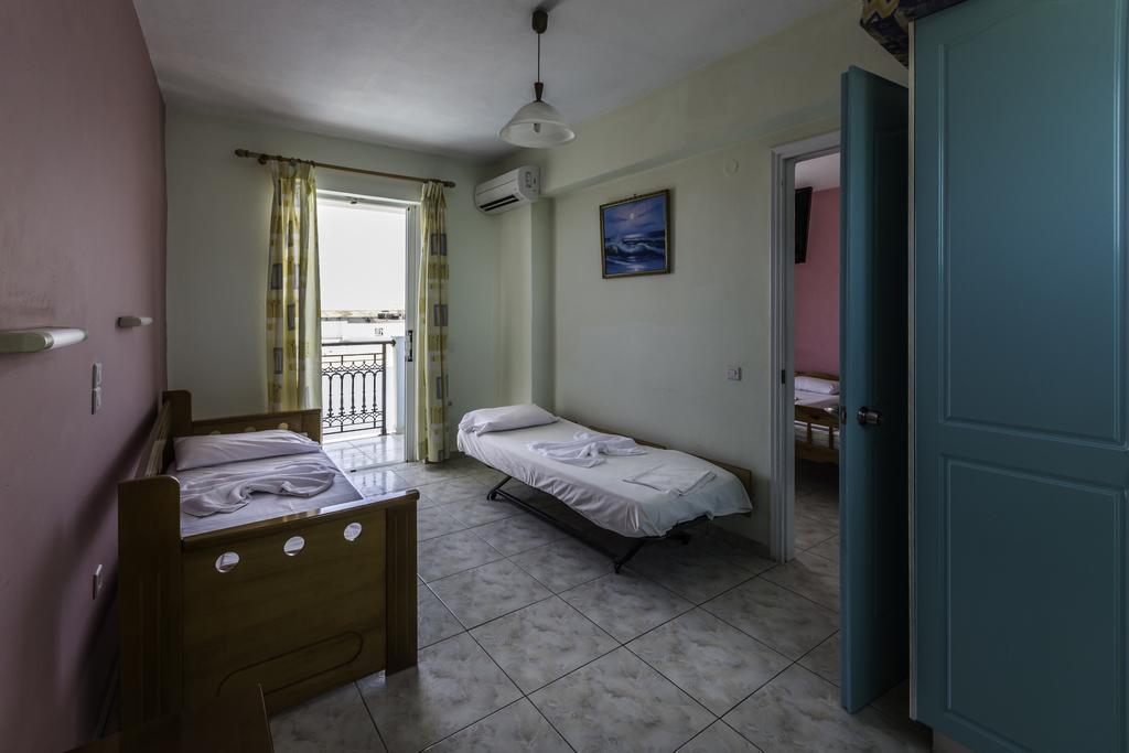 Vossos Hotel Apartments Laganas Eksteriør billede
