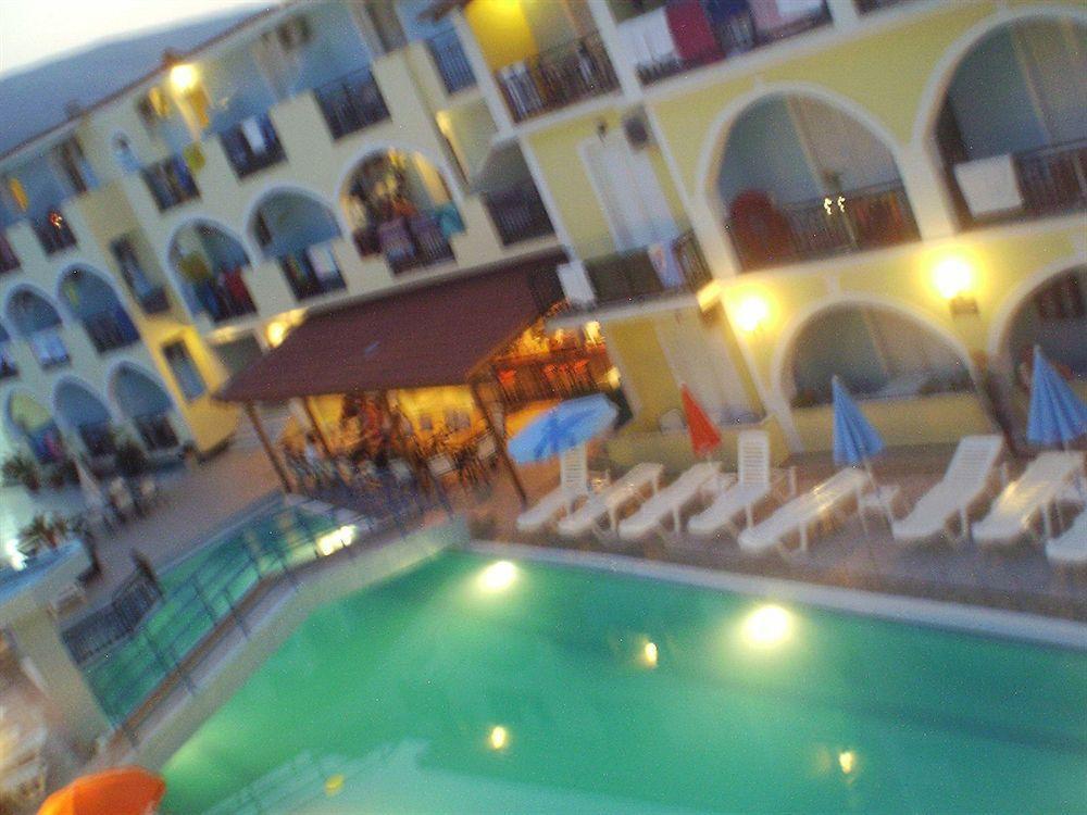 Vossos Hotel Apartments Laganas Eksteriør billede